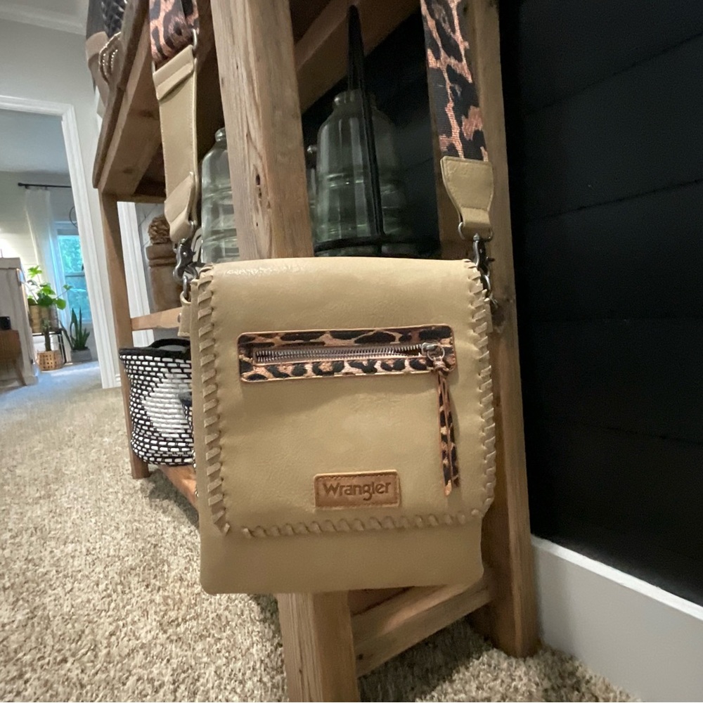 Wrangler Beige Crossbody Bag with Animal Print Details brand new with tag
